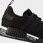 adidas-with-japanese-letters_84aa7b46f.jpg