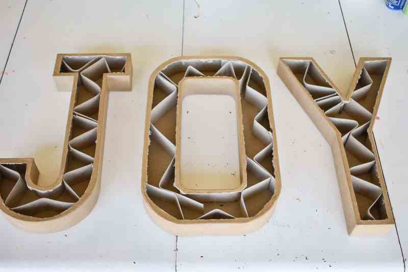 diy-cardboard-marquee-letters-caipm